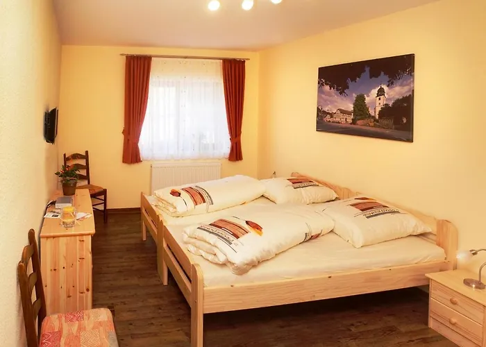 Gaestehaeuser Am Nibelungensteig